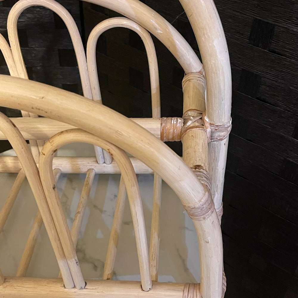 RATTAN BAMBOO CANE BOHO COASTAL NATURAL WOOD MAGAZINE RACK HOLDER VINTAGE MCM - Picture 13 of 15